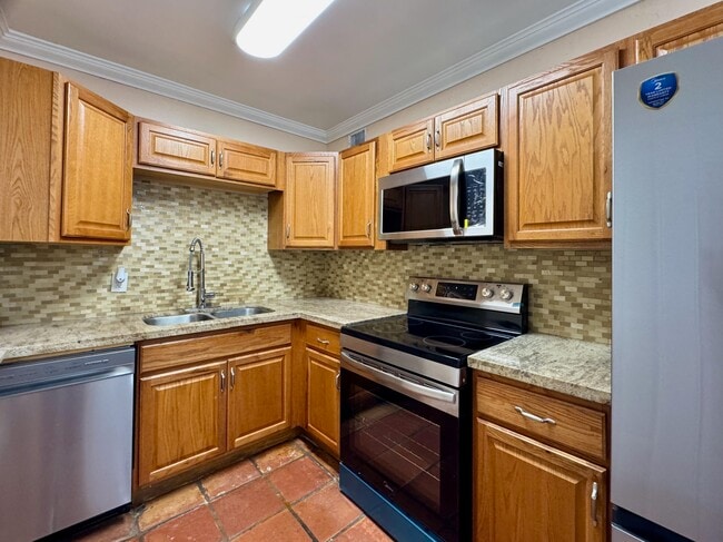 Photo - 1601 NE 47th St