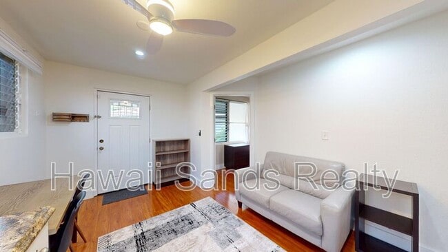 Photo - 4566 Sierra Dr Unidad Downstairs