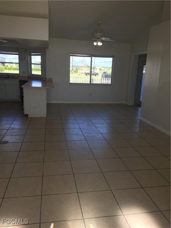 Photo - 1546 NE 8th Pl