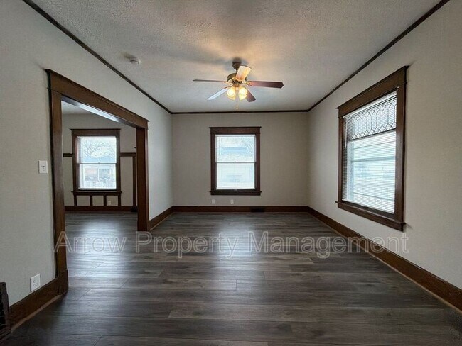 Photo - 2840 Starr St Unit 1