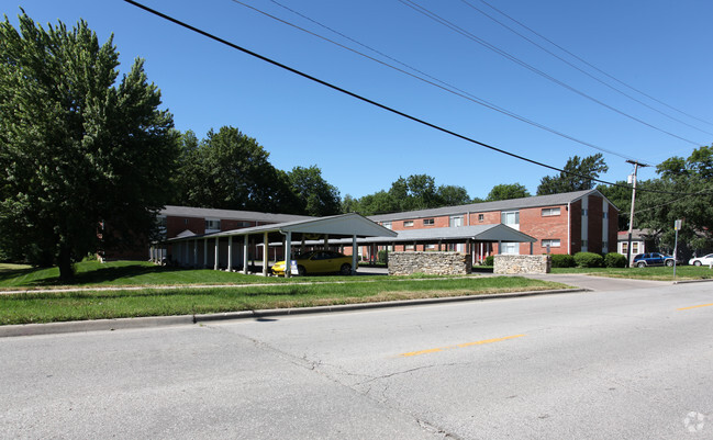 Creekside Apartments - Creekside Apartments