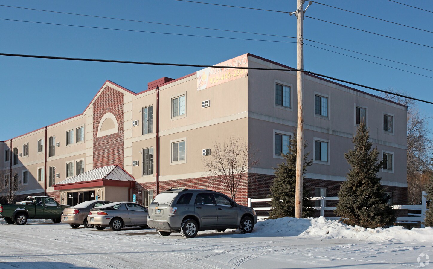 Garden Lane Apartments - Garden Lane Apartments