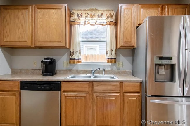 Photo - 620 Alexander Ave