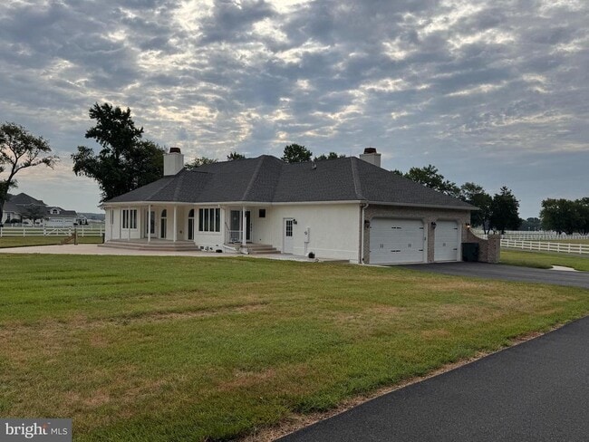 Photo - 3223 Halltown Rd