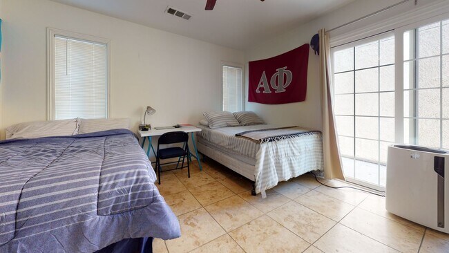 Photo - 6250 Dorothy Dr