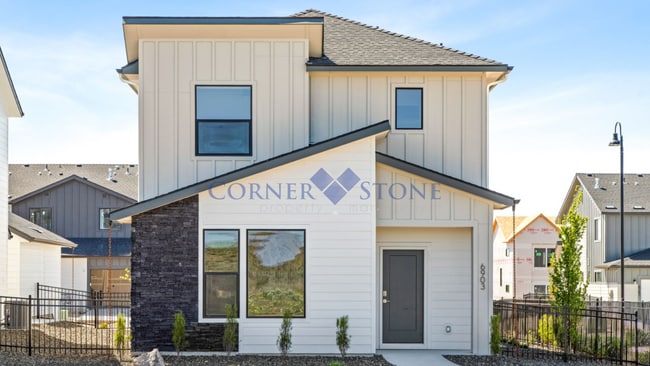 Building Photo - Modern New Construction Home in Boise!