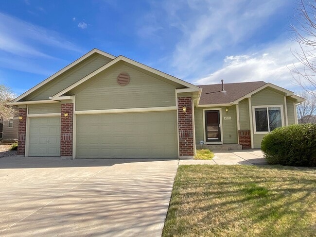 Building Photo - 3 Bedroom Home Available Near Barnes Rd & Peterson Rd!