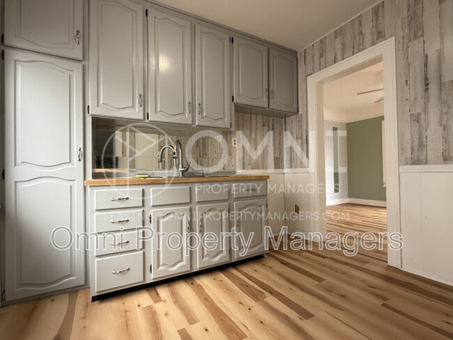 Photo - 19361 Moenart St Unit 1