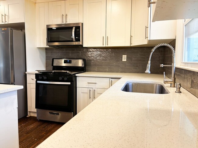 Photo - 3537 Fairburn Pl NW