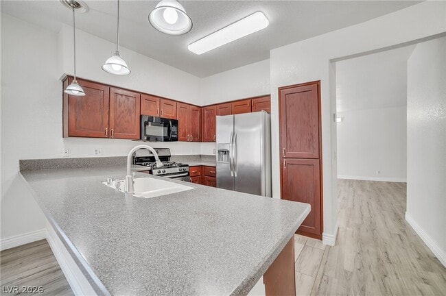 Photo - 2304 Chatfield Dr
