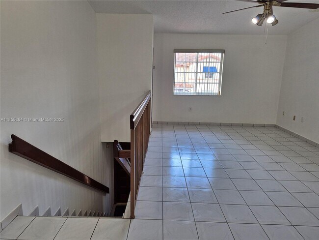 Photo - 2246 W 74th St Unit 201-10