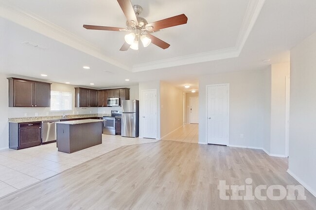 Photo - 1704 Abby Creek Dr