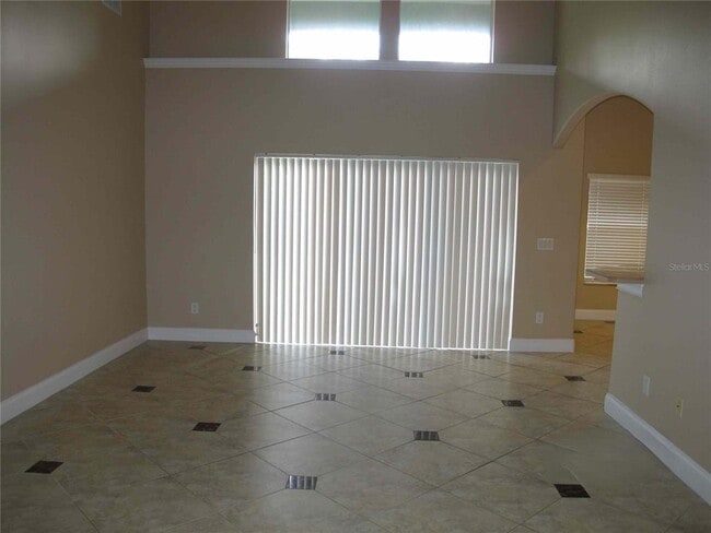 Photo - 6828 Lucca St