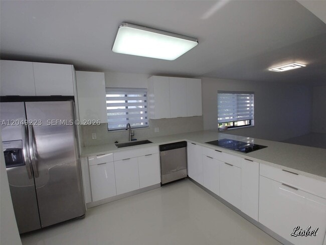 Photo - 16531 Blatt Blvd Unit 201