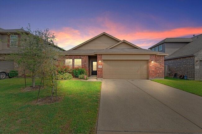 Building Photo - 4715 Painted Bunting Ln