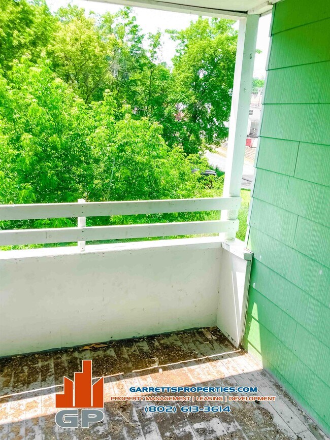 68 Elm St Unit 3