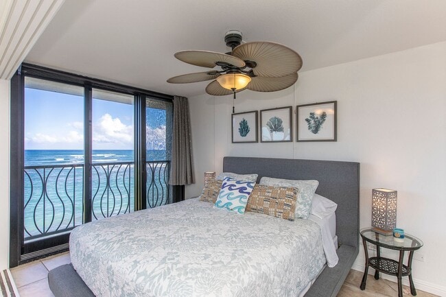 Photo - SUNSET SHORES, WAIALUA BEACHFRONT.