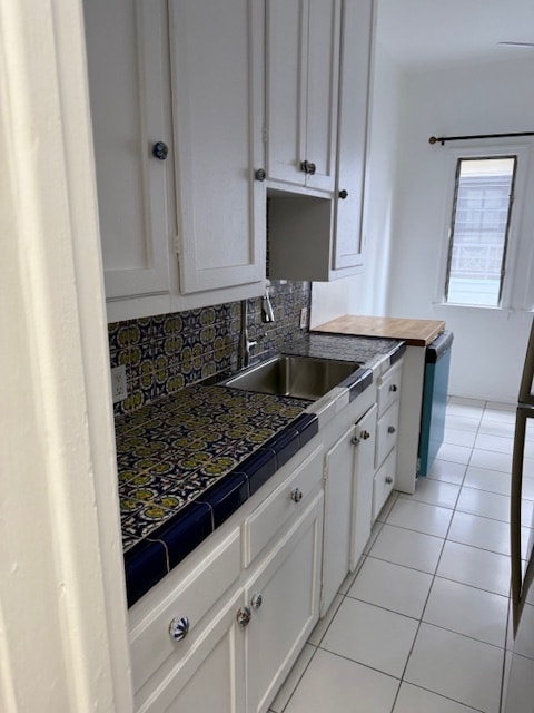 Building Photo - 232 N Clark Dr