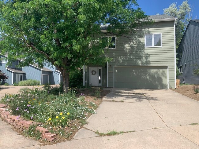 Photo - 3625 Roundtree Ct