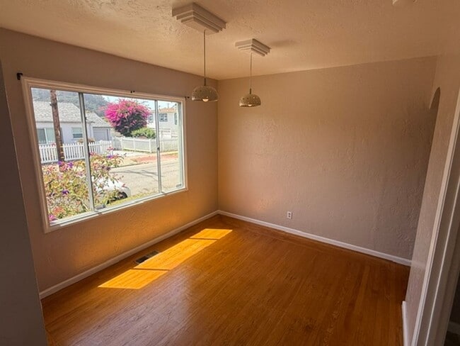 Photo - 3-Bedroom Single Family Home in Richmond Annex / El Cerrito Area