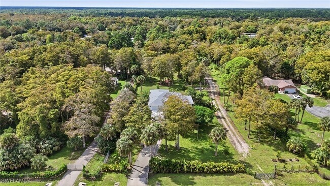 Photo - 391 8th St SE