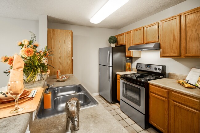 Building Photo - MAA Murfreesboro Rental