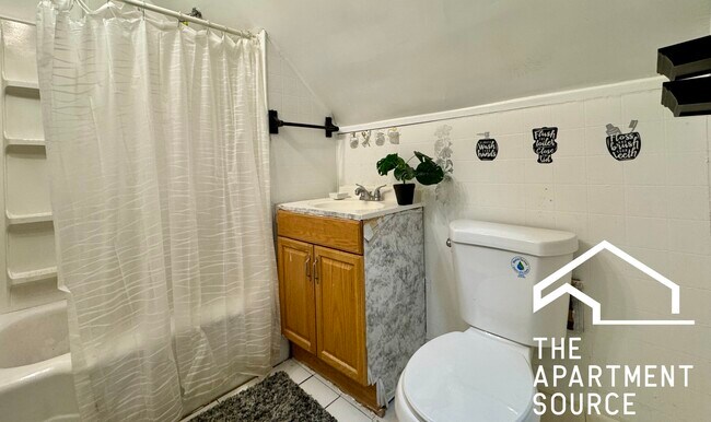 Photo - 1822 N Kedvale Ave Unit 2