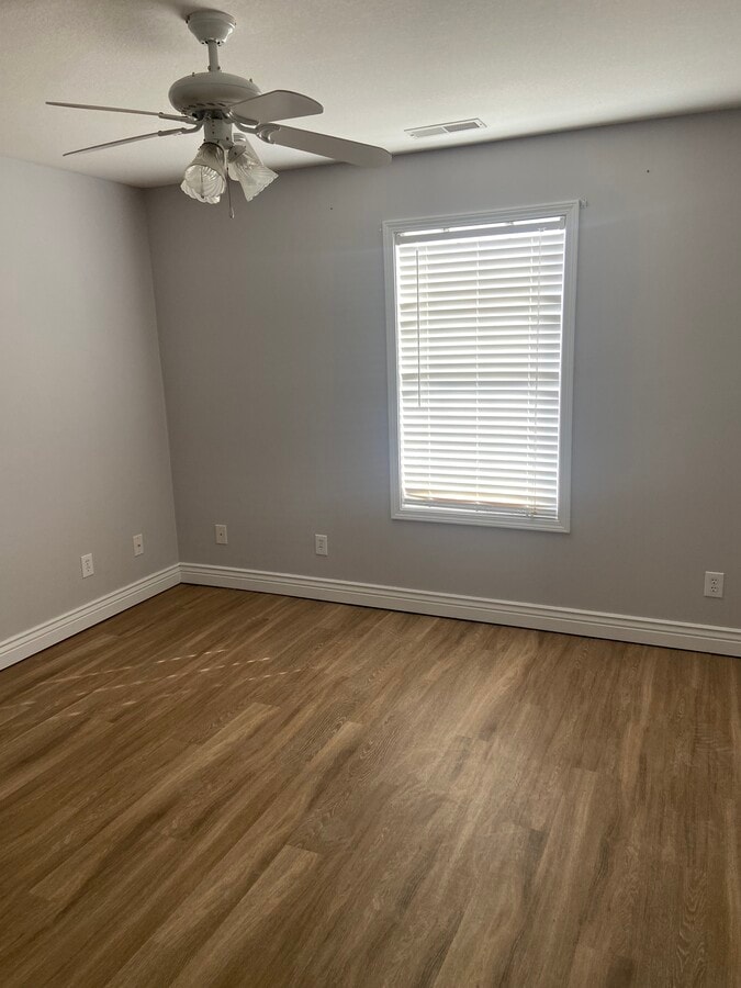 Updated look of bedrooms and living room - 711 Great Falls Trail