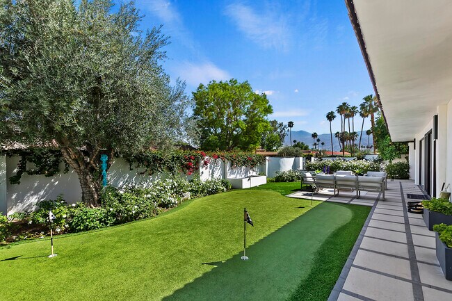 49155 Avenida Fernando