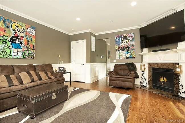 Photo - 240 Columbus Ave Unit Right Side