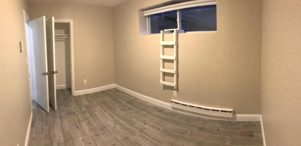 Photo - 656 Hyde Park Ave