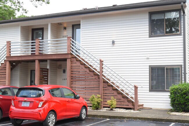 Photo - 1507 Military Cutoff Rd Unidad 207