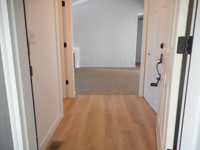 Photo - 1569 Otter Ct SW