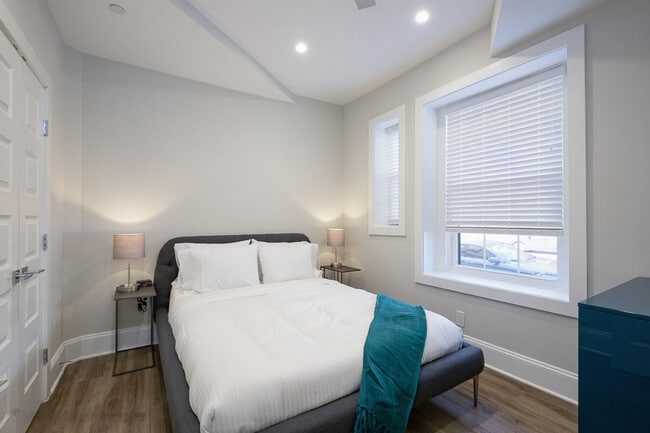Photo - 1448 Florida Ave NW Unidad SI ID1587682P