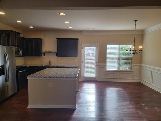 Photo - 2707 Morgan Glen Rd NE