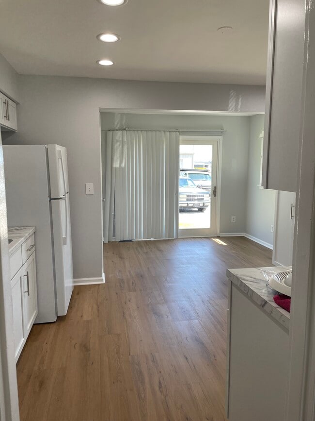 Photo - 4409 Cavelle Ave