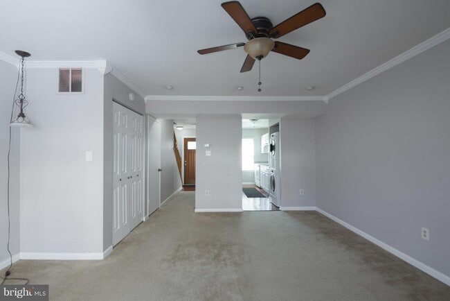 Photo - 3 Kingsbridge Ct