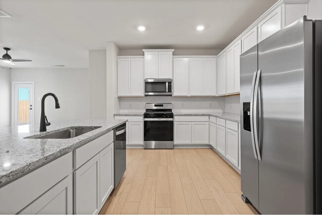 Photo - 1334 Windermere Wy