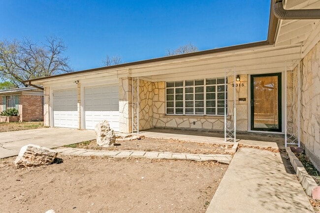 Building Photo - Charming 3-bedroom in the heart of Monticello Park