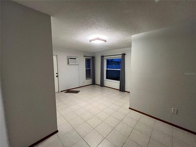 Photo - 3710 Wilkinson Rd