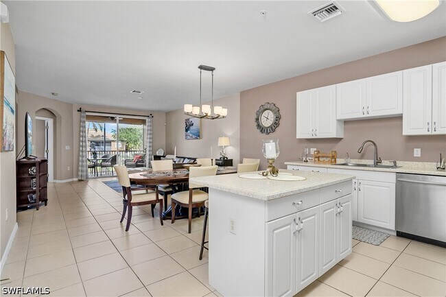 Photo - 9621 Spanish Moss Way Unidad 3825