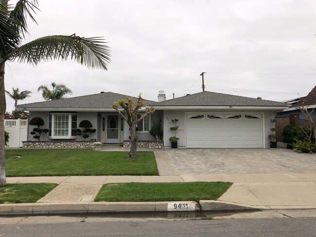 Rare custom home in South Huntington Beach... - Rare custom home in South Huntington Beach...