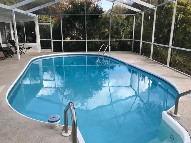 Photo - 11011 Rollingwood Dr