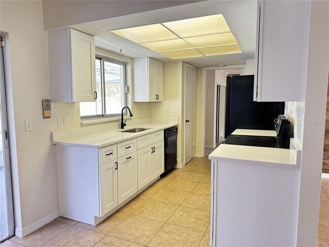 Photo - 142 Bayberry Ct