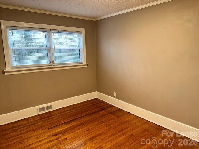 Photo - 1458 Anderson St Unit C