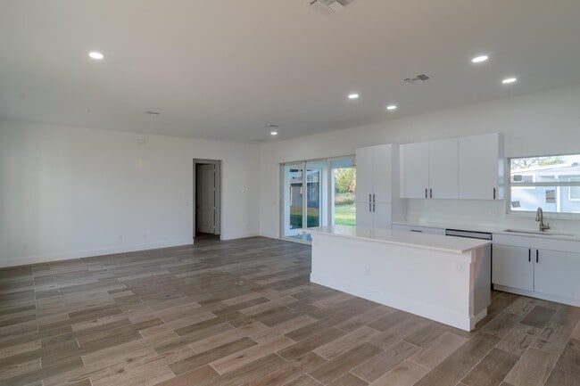 Photo - 10625 Ayear Rd