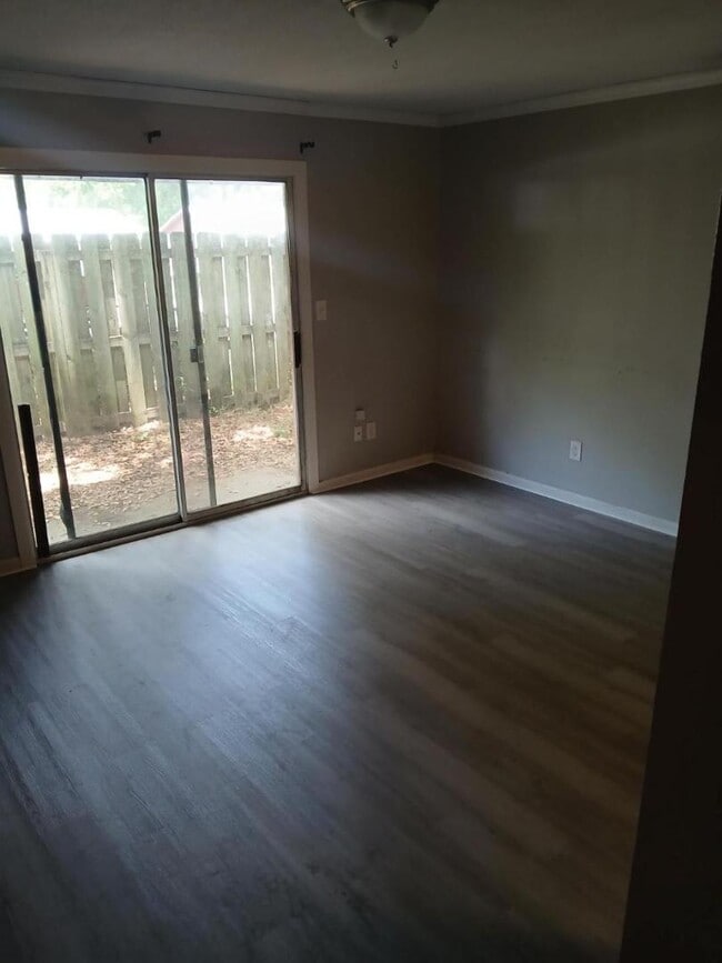 Photo - 200 SE Hanover Pl