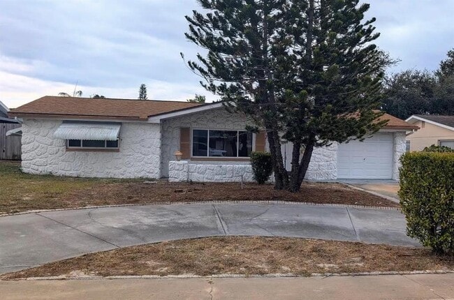 Building Photo - 7608 Camelot Rd