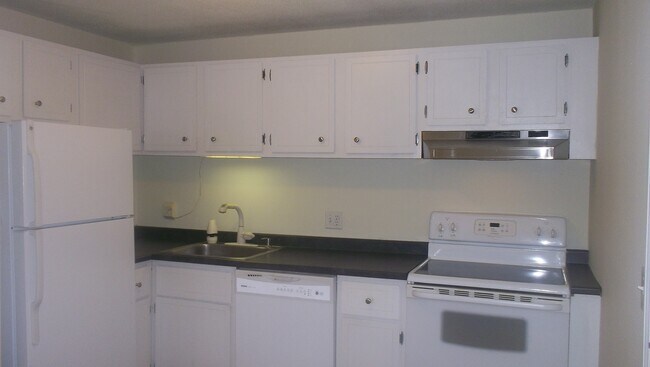 Photo - 7 Wildwood St Unit 7 Wildwood St, Dracut, MA 01826