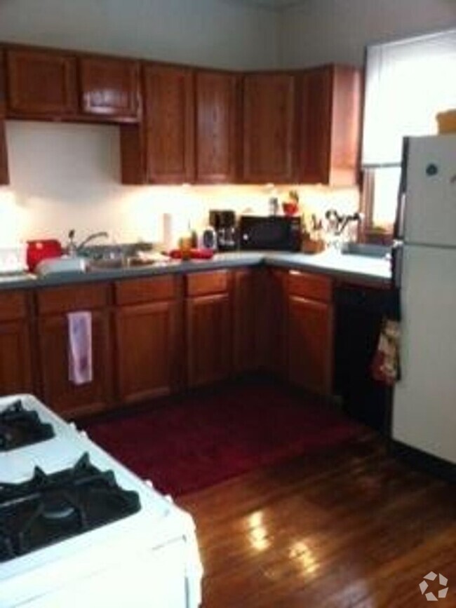 Building Photo - 38 W Maynard Ave Unit 38 W Maynard Ave Rental